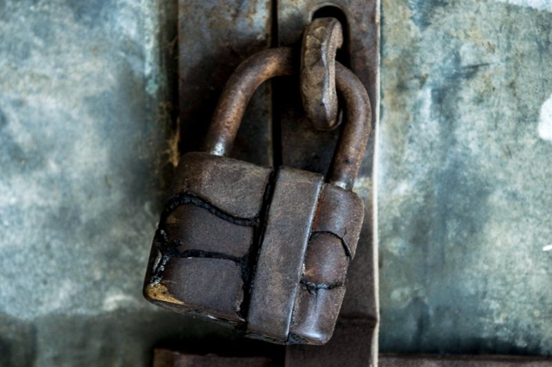 closeup of a rusted padlock