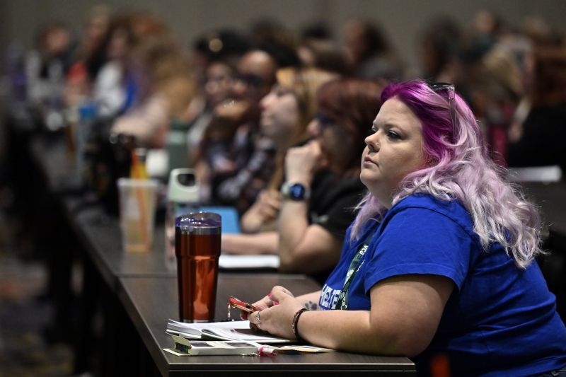Attendees observe a workshop at Expo 2025