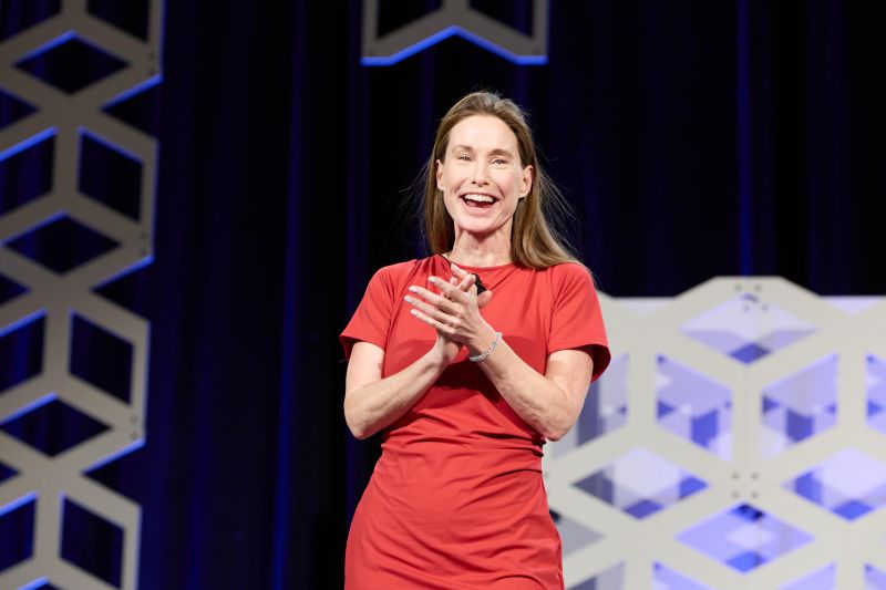 Amy Gilbreath on the main stage