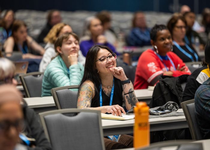 Woman watching a workshop